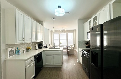 Northeast Raleigh Condo | Modern 2-bedroom condo with storage in Raleigh - perfect for long term stays!