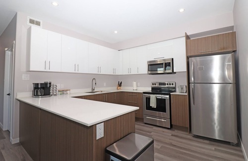 Thunder Bay Apartment | Modern 2 Bedroom Downtown Apartment