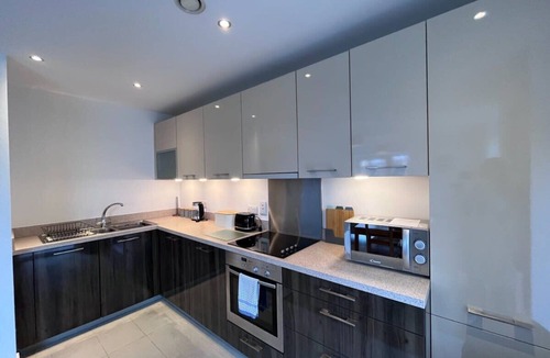 North West Apartment | Modern 2 Bedroom Apartment