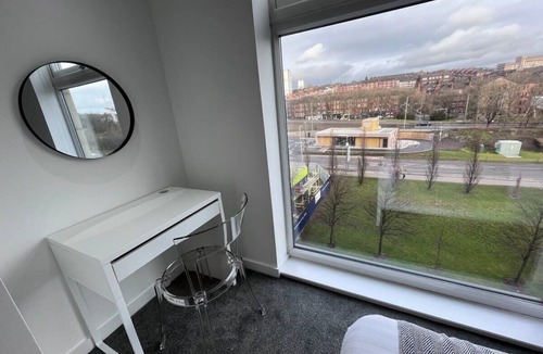 North West Apartment | Modern 2 Bedroom Apartment