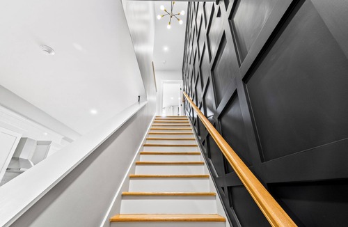 Federal Hill Apartment | Modern 2-Bedroom Gem in Charming Downtown Providence