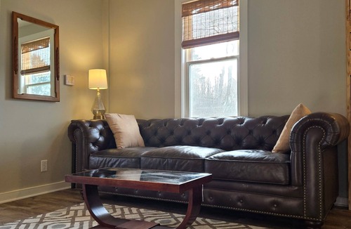Penfield House | Modern 2-bedroom townhome in Penfield with a vintage touch