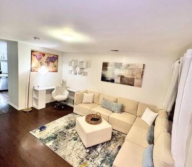 Newark Apartment | Modern 2- bedroom Townhouse in Gated Community