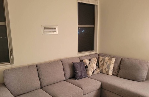 Hunters Point Condo | Modern 2 bedrooms with San Francisco skyline view