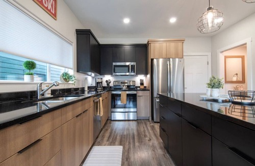 Driggs Villa | Modern 2-BR Townhome w/Garage, AC & Workspace