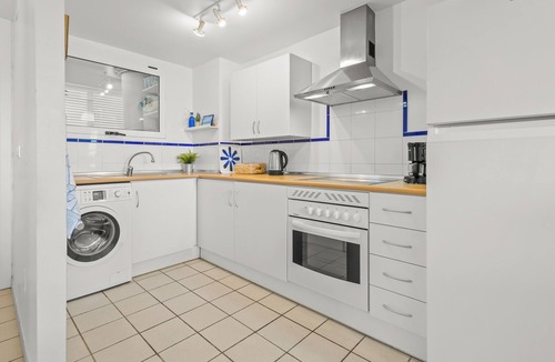 Flamenca Beach Apartment | Modern 2 en-suite bedrooms in Playa Flamenca, near the beach