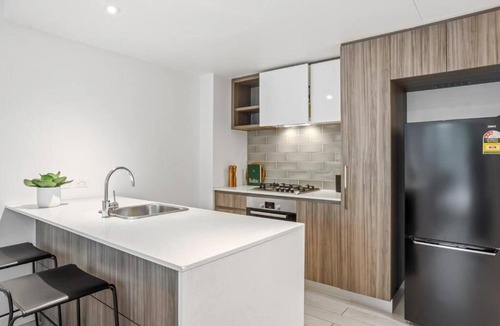 Newstead Apartment | Modern 2-storey Apartment - Q Stay