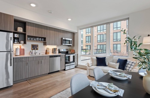 Riverside Apartment | Modern 2BD Escape - Walkable to Downtown & More!