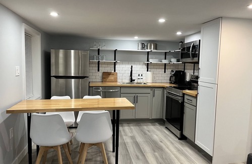Silver Spring House | Modern 2bd Getaway Walk to Metro Free Parking