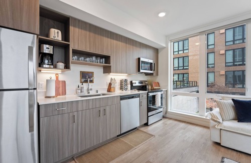 Riverside Apartment | Modern 2BD Spokane Retreat - Perfect for Downtown