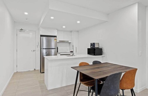 Sherwood Apartment | Modern 2Beds 2Baths APT at Sherwood