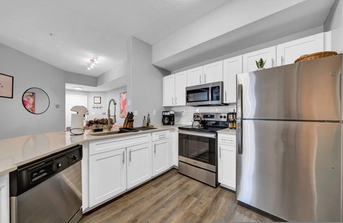 Westchase Apartment | Modern 2BR 2BA King Bed Pool Gym 6