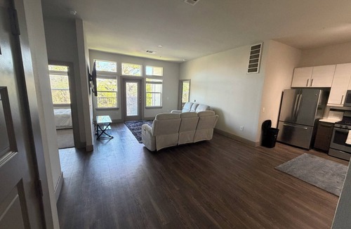 Woodlake - Briar Meadow Apartment | Modern 2BR Bayou Retreat . Pool . Gym . Balcony