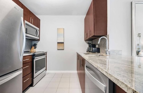 Hudson Exchange Apartment | Modern 2BR | Business Center | Near PATH by GLS
