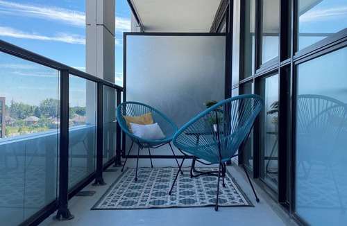 Downsview Condo | Modern 2BR City Oasis with Two Balconies, Nature Walks, & Family Comfort