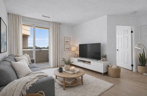 Clanton Park Apartment | Modern 2BR Condo close to mid and downtown! Underground parking, walk to subway!