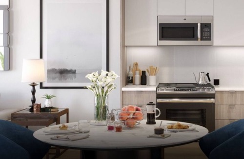 The Crossings Condo | Modern 2BR Condo at Landsby with Fire Pit & Pool