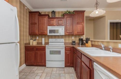 Branson Hotel | Modern 2BR Haven at Great Rock Resort