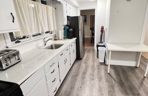 Medford House | Modern 2BR Home Close to Campus & 10 min Boston