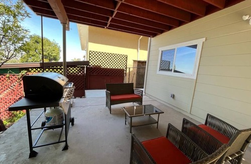 Ashland House | Modern 2BR In-Law AC Unit w/Covered Patio