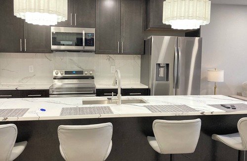 Tucker Apartment | Modern 2BR Near Emory & CDC-306