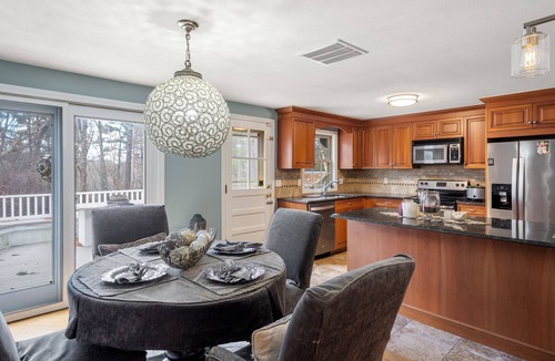 Sharon House | Modern 2BR Near Gillette Stadium Private Yard