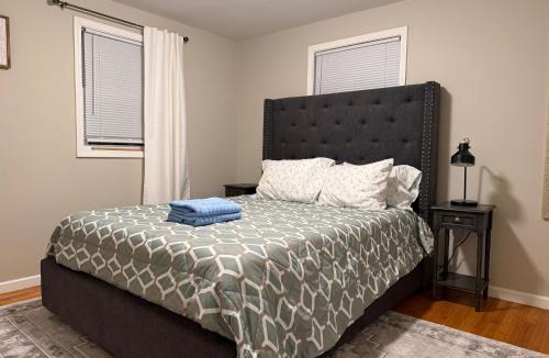Syracuse Apartment | Modern 2BR Near University Hospital Downtown