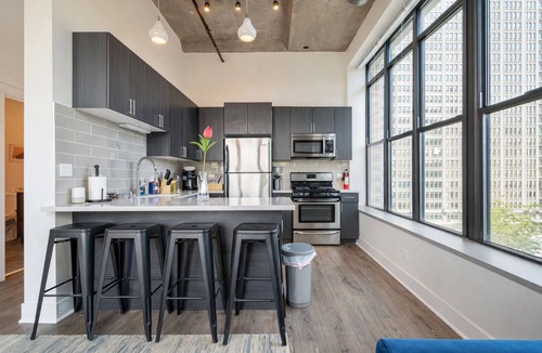 Prairie District Apartment | Modern 2BR Oasis Near McCormick & Chicago Downtown