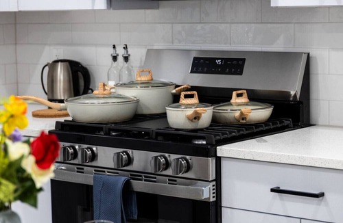 West New York Apartment | Modern 2BR Quick NYC Access + Free Parking