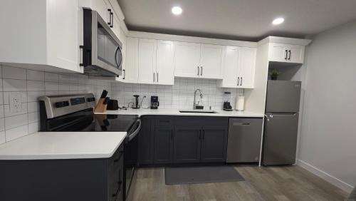 Southeast Calgary Apartment | Modern 2BR Suite in Seton, Calgary