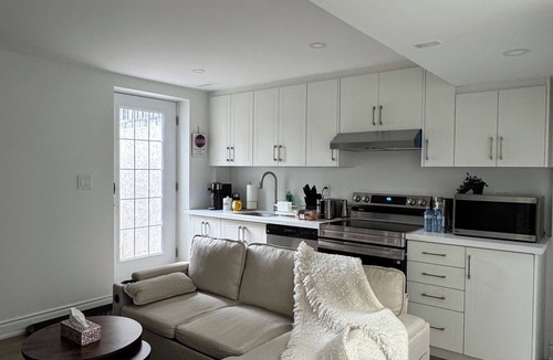 Watertown Apartment | Modern 2BR Suite w/Kitchen