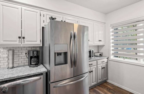 Bella Vista Condo | Modern 2BR Townhouse - Near Bike Trails & Golf