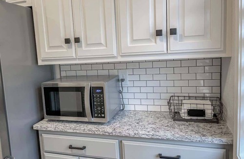 Bella Vista Condo | Modern 2BR Townhouse - Near Bike Trails & Golf