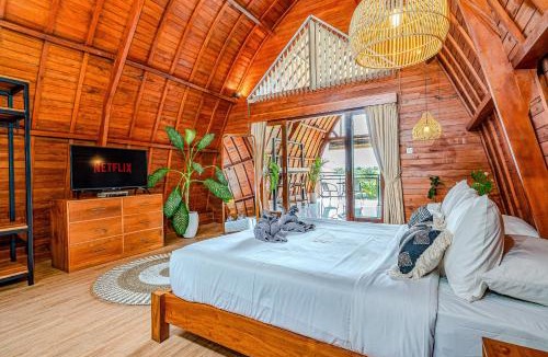 Padonan Apartment | Modern 2BR Villa Imola with Private Pool, Fitness-Corner and Jungle View in Canggu -Bali