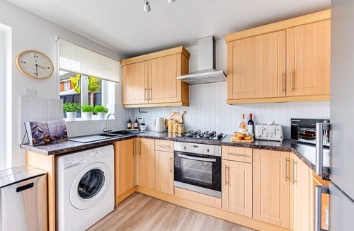 Marston Moretaine Apartment | Modern 2BR w/Parking EV Charger