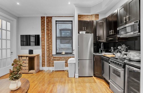 Gramercy Apartment | Modern 2BR with Private Garden - In Gramercy Park