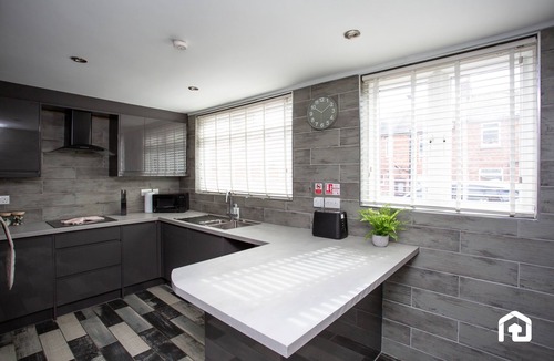 Winlaton Mill House | Modern 3-Bedroom Retreat