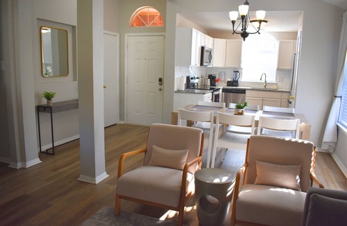 Little Elm House | Modern 3 Bdr home! Near everything!