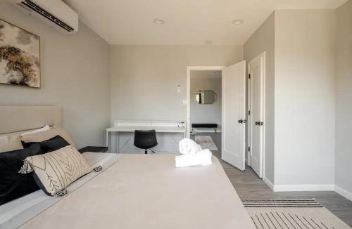 Black Rock Historic District Apartment | Modern 3-Bdrm Apt in Black Rock