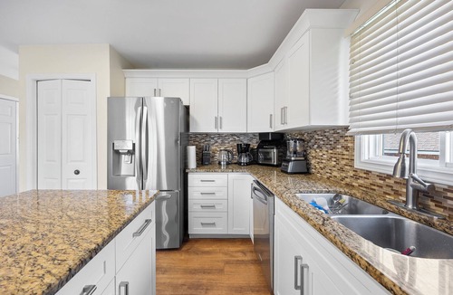 Windsor House | Modern 3-Bed, 2-Bath in South Windsor