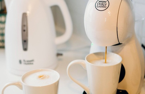 Warmsworth House | Modern 3 bed minutes from the A1