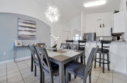 Highgate Park Villa | Modern 3 bed villa with south facing pool