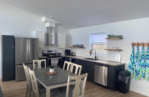 Marion Bridge House | Modern 3 Bedroom Home in Mira