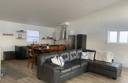 Marion Bridge House | Modern 3 Bedroom Cottage on Mira River