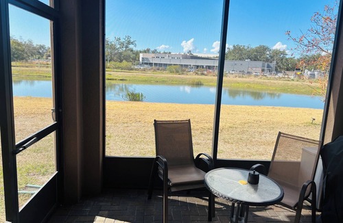 Riverview House | Modern 3-bedroom house convenient Riverview 15 min from Tampa