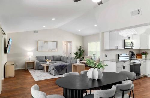 Wesley Chapel House | Modern 3 Bedroom, Wesley Chapel!