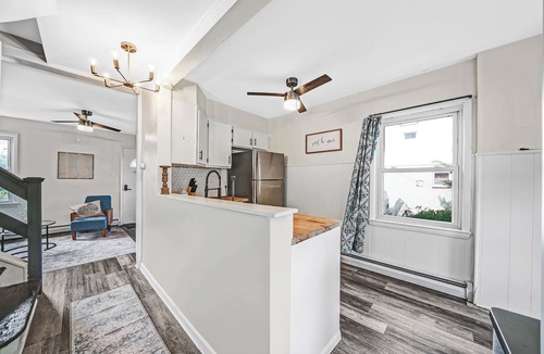 Gulph Mills House | Modern 3 BR House!