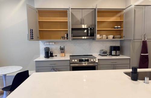 Picnic Point-North Lynnwood House | Modern 3‑BR Townhome with EV Charger & Attached Garage