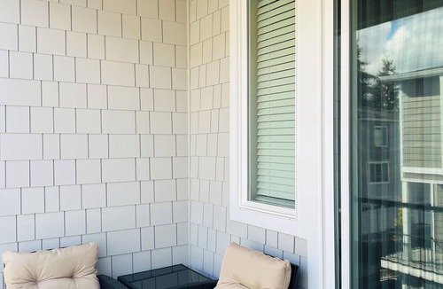 Picnic Point-North Lynnwood House | Modern 3‑BR Townhome with EV Charger & Attached Garage