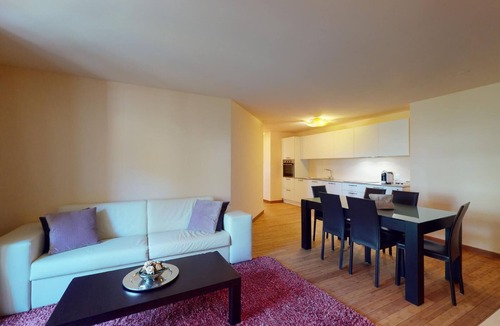 Madulain Apartment | Modern 3½ room flat on the ground floor, approx.